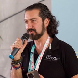 Arturo González Alonso / CEO / Art kingdom / STAGE MEXICO