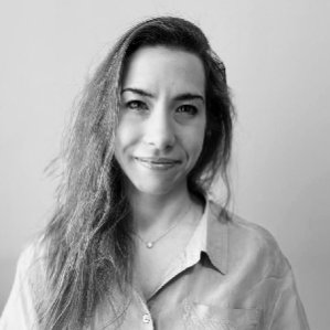 Fernanda Perez / Productora / Blurr Stories / Rojo Studio 
